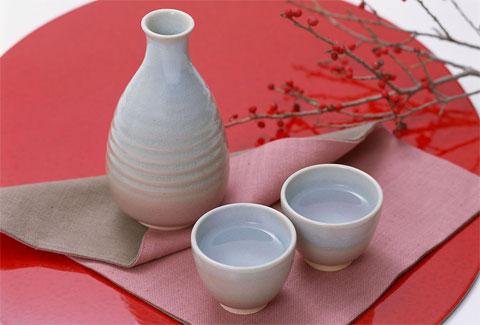 中國人為什么喜歡白酒？原來(lái)不僅僅是為了解饞